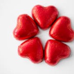 شوكولاته ايطاليه بالحليب محشيه بكريمه البندق شكل قلب 1000 غ